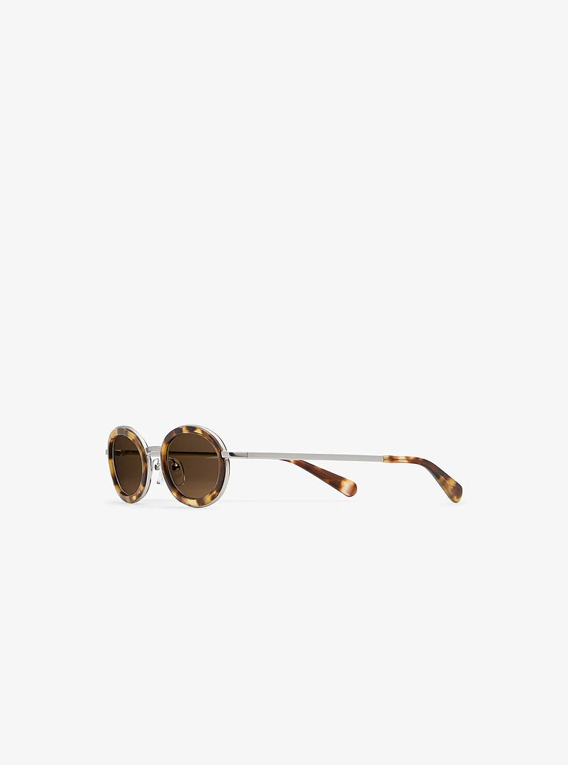 Óculos de Sol Michael Kors Camden Sunglasses, Metal, cor Tartaruga, vista lateral | Original Exports