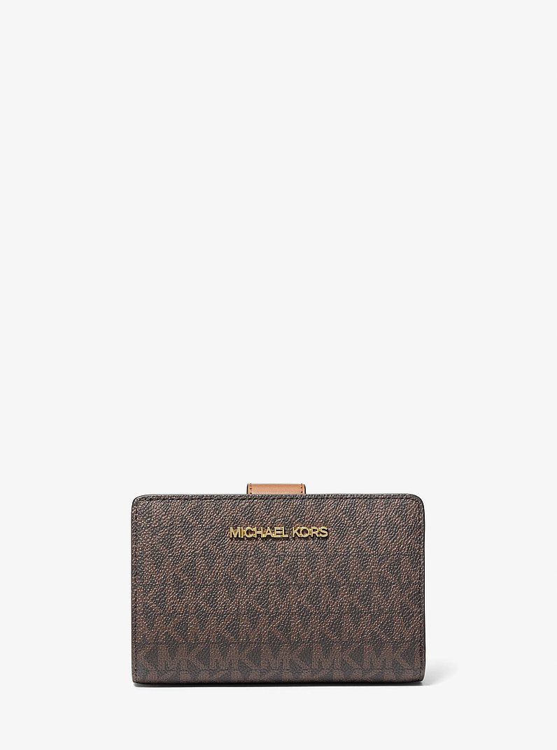 Carteira Michael Kors Medium Signature Logo Wallet, Lona com Logo Signature, cor Marrom, vista frontal | Original Exports