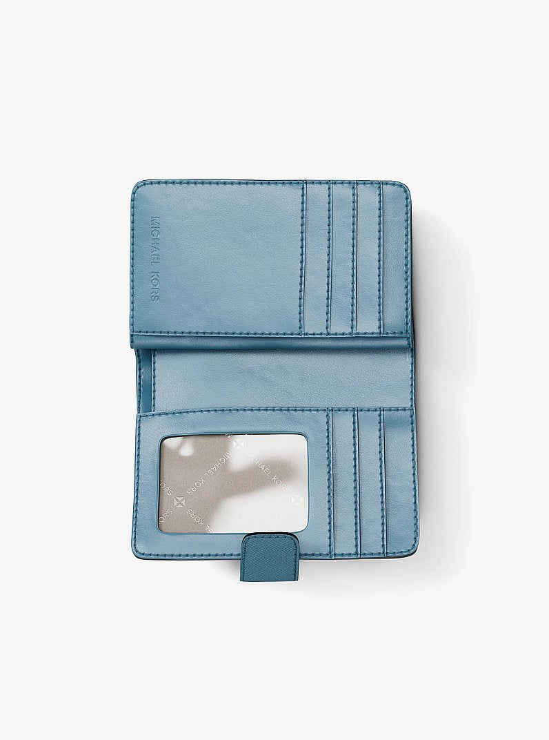 Carteira Michael Kors Medium Saffiano Leather Wallet, Couro Saffiano, cor Jeans (Denim), vista lateral | Original Exports
