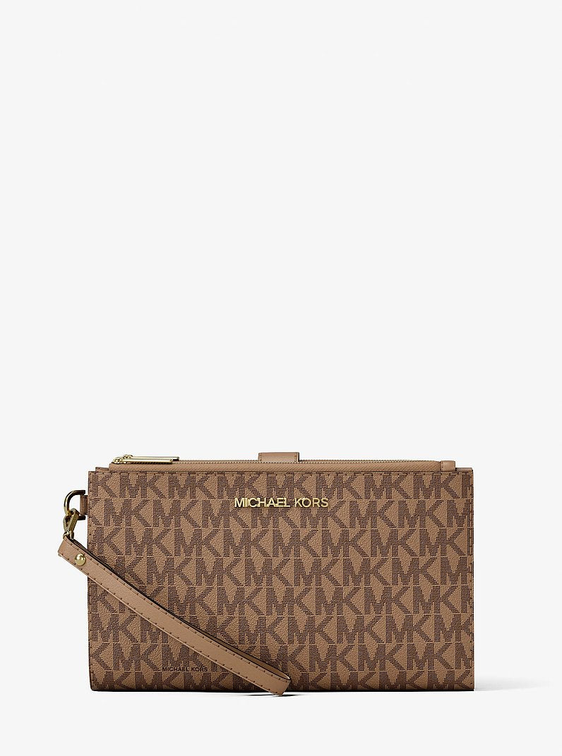 Carteira de Pulso Michael Kors Jet Set Large Signature Logo Wristlet, Lona com Logo Signature, cor Camel, vista frontal | Original Exports