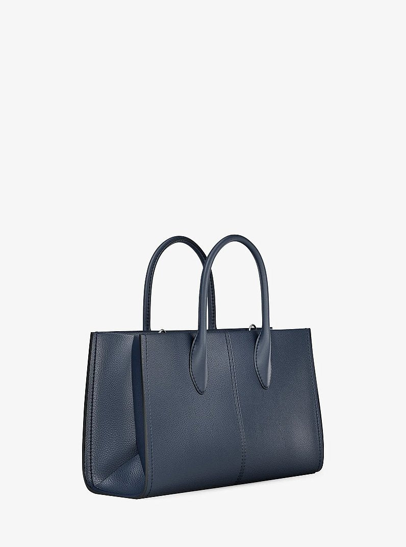 Bolsa Michael Kors Mirella Medium Pebbled Leather Satchel, Couro Pebbled, cor Azul Marinho, detalhe do material | Original Exports