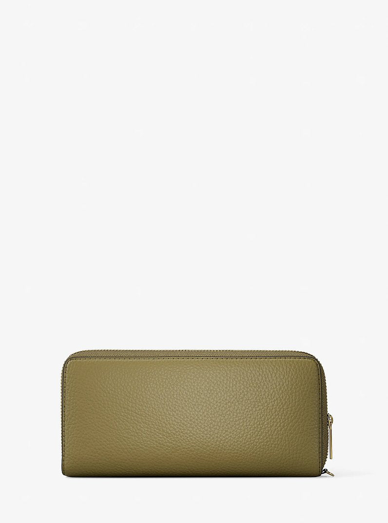 Carteira de Pulso Michael Kors Jet Set Travel Large Pebbled Leather Wristlet, Couro Pebbled, cor Oregano (Verde Musgo), detalhe do material | Original Exports