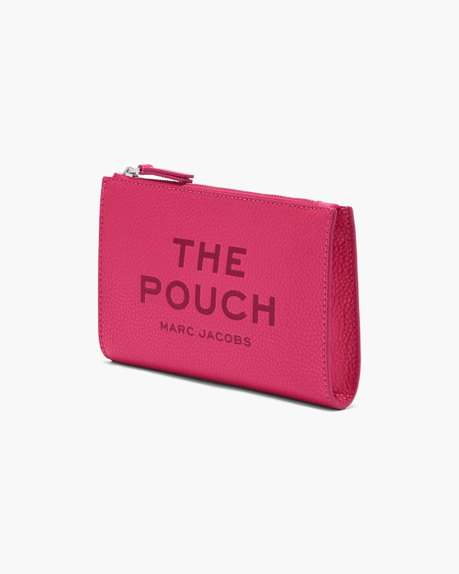 Pochete Marc Jacobs The Leather Pouch, Couro Martelado, cor Rosa Framboesa, detalhe do material | Original Exports