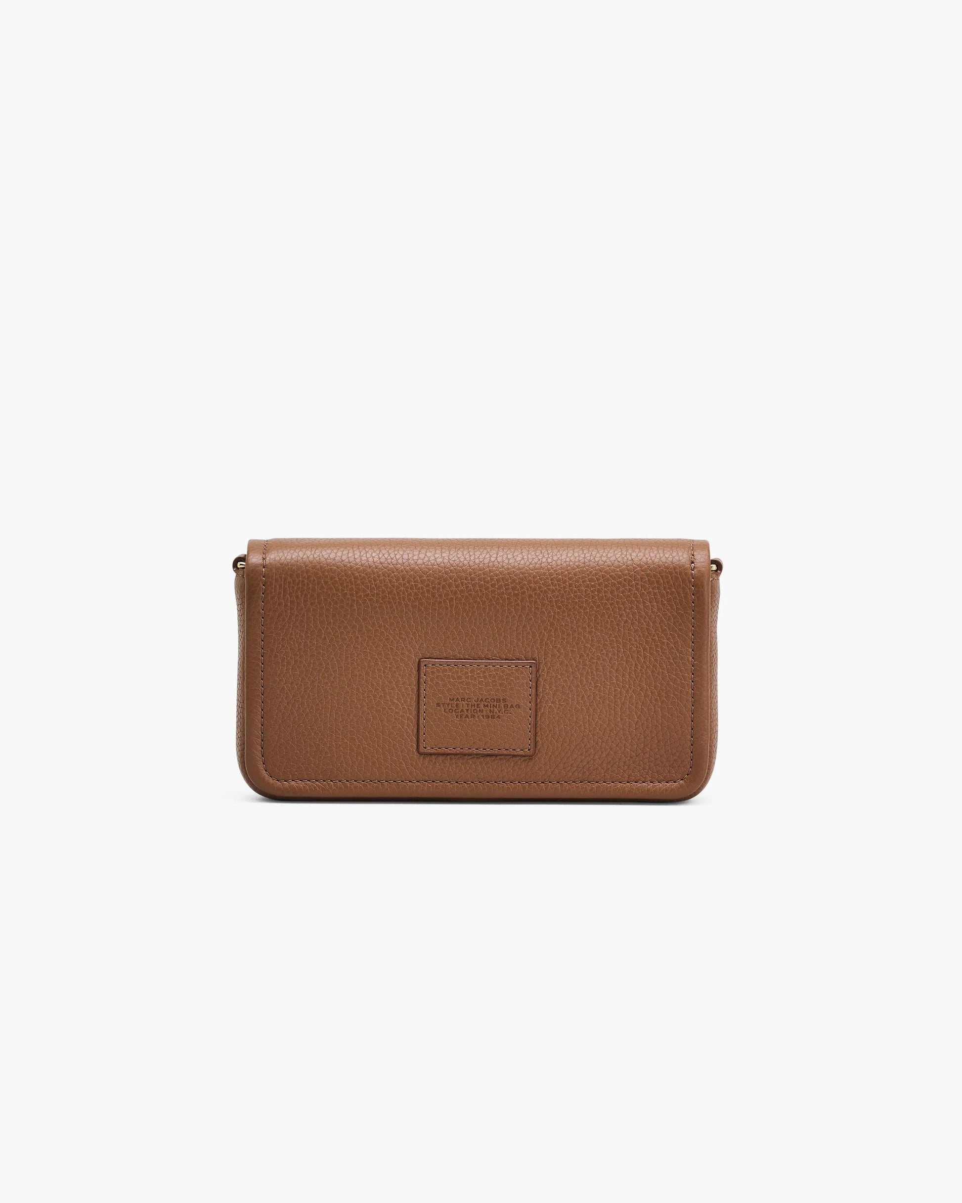 Bolsa Marc Jacobs The Leather Mini Bag, Couro Legítimo, cor Óleo de Argan, detalhe do material | Original Exports