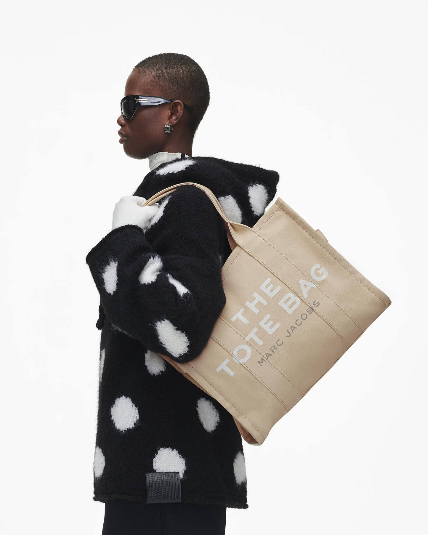 Bolsa Marc Jacobs The Canvas Large Tote Bag, Lona de Algodão, cor Beige, vista lateral | Original Exports