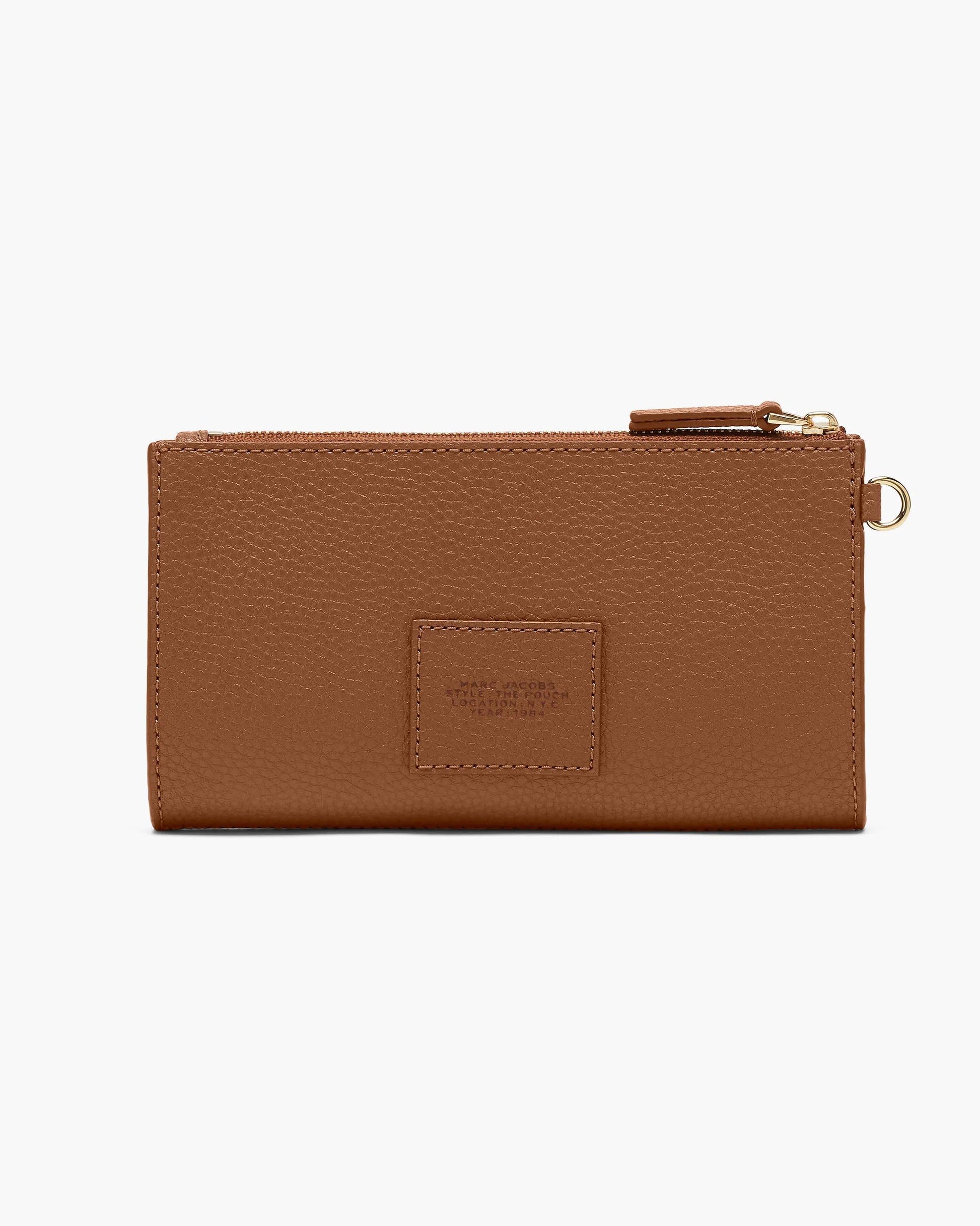 Pochete Marc Jacobs The Leather Pouch, Couro Martelado, cor Óleo de Argan, vista lateral | Original Exports