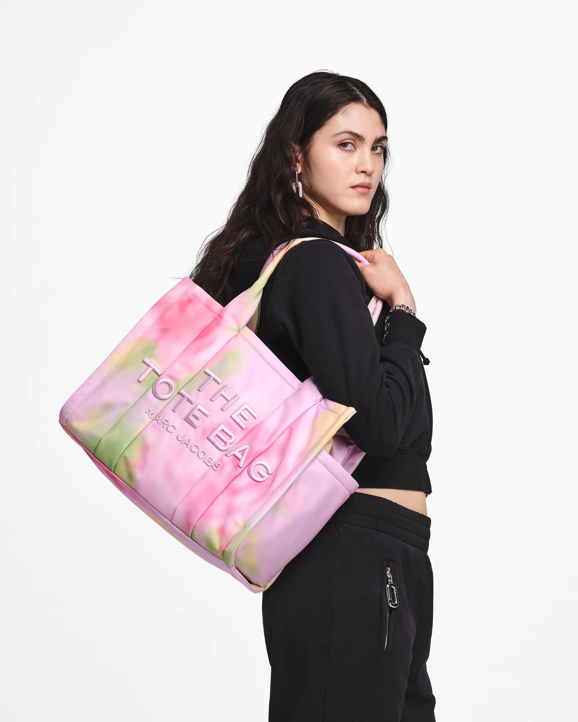 Bolsa Marc Jacobs The Blurred Floral Large Puffy Nylon Tote Bag, Nylon acolchoado, cor Rosa Fita Multicolor, vista lateral | Original Exports