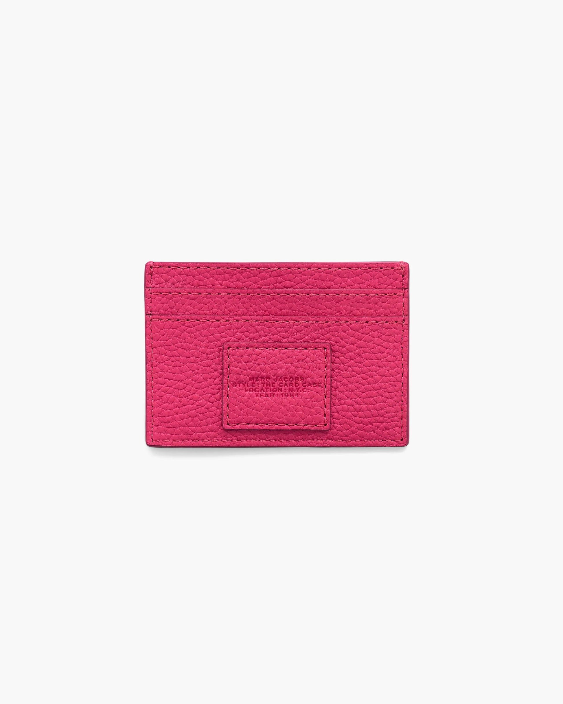 Carteira Marc Jacobs The Leather Card Case, Couro Legítimo Full-Grain, cor Rosa Framboesa, detalhe do material | Original Exports
