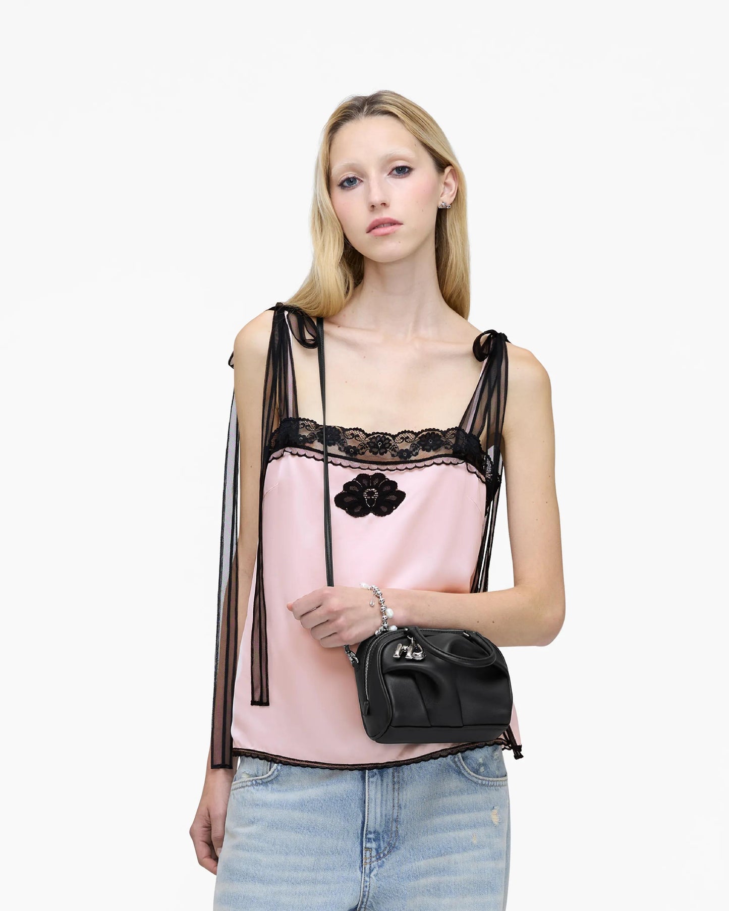 Bolsa Marc Jacobs The Mini Wave, Couro de Carneiro, cor Preto, vista lateral | Original Exports