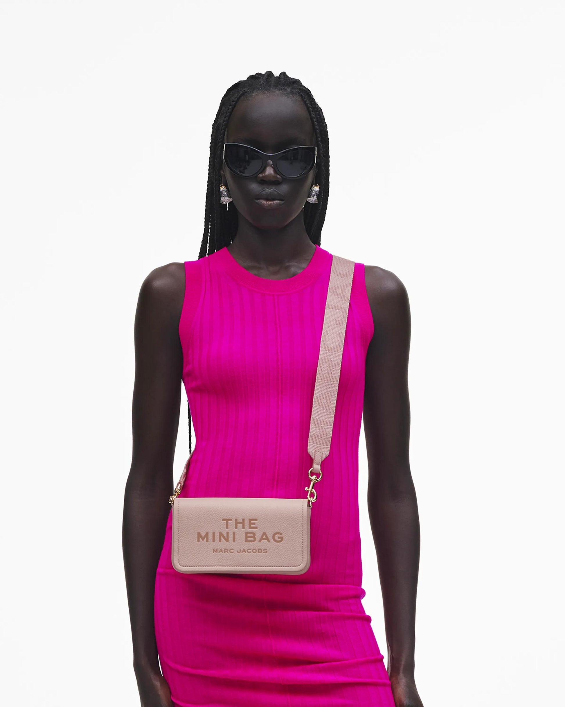Bolsa Marc Jacobs The Leather Mini Bag, Couro Legítimo, cor Rosé, vista lateral | Original Exports