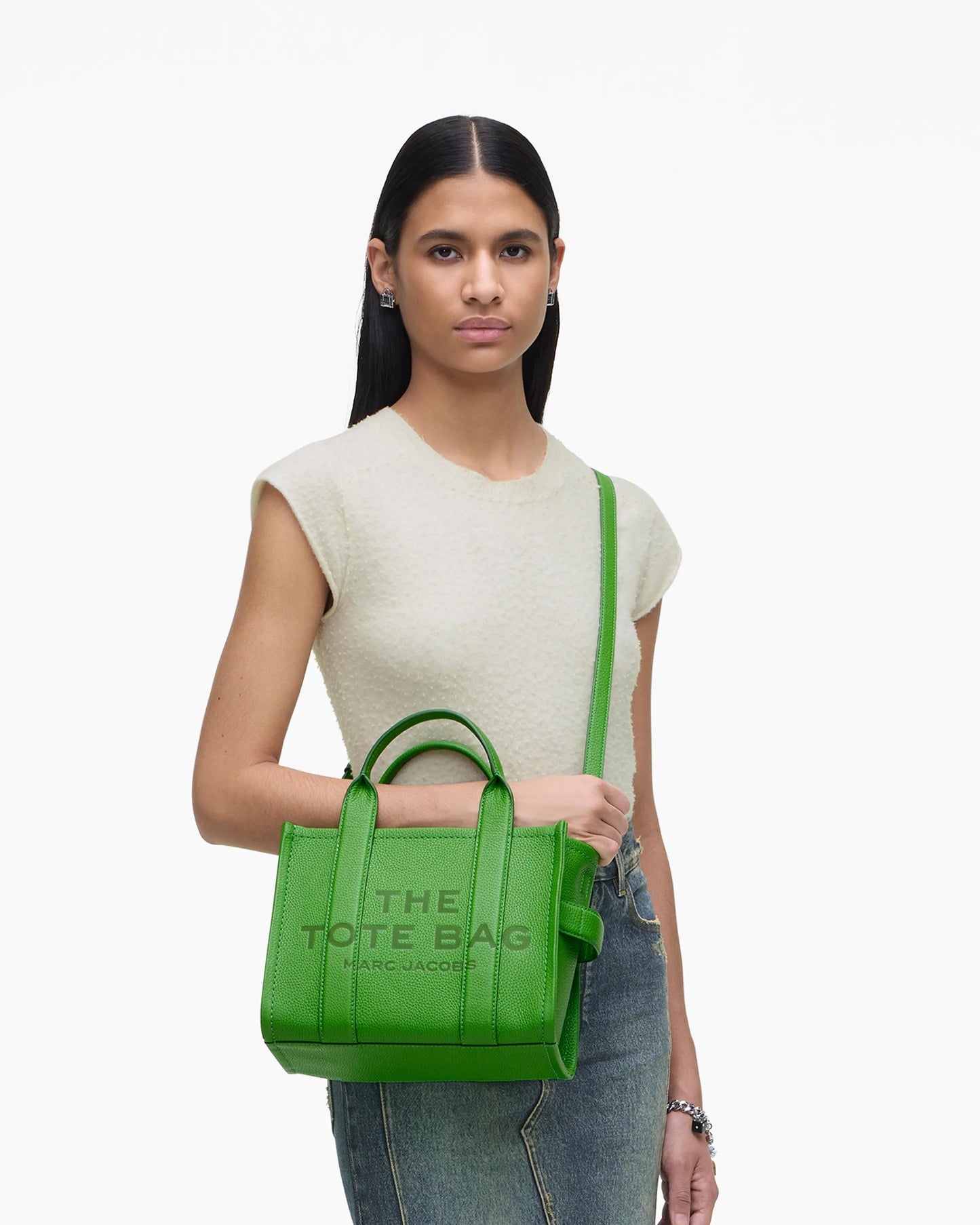 Bolsa Marc Jacobs The Leather Small Tote Bag, Couro Legítimo, cor Verde Kiwi, vista lateral | Original Exports