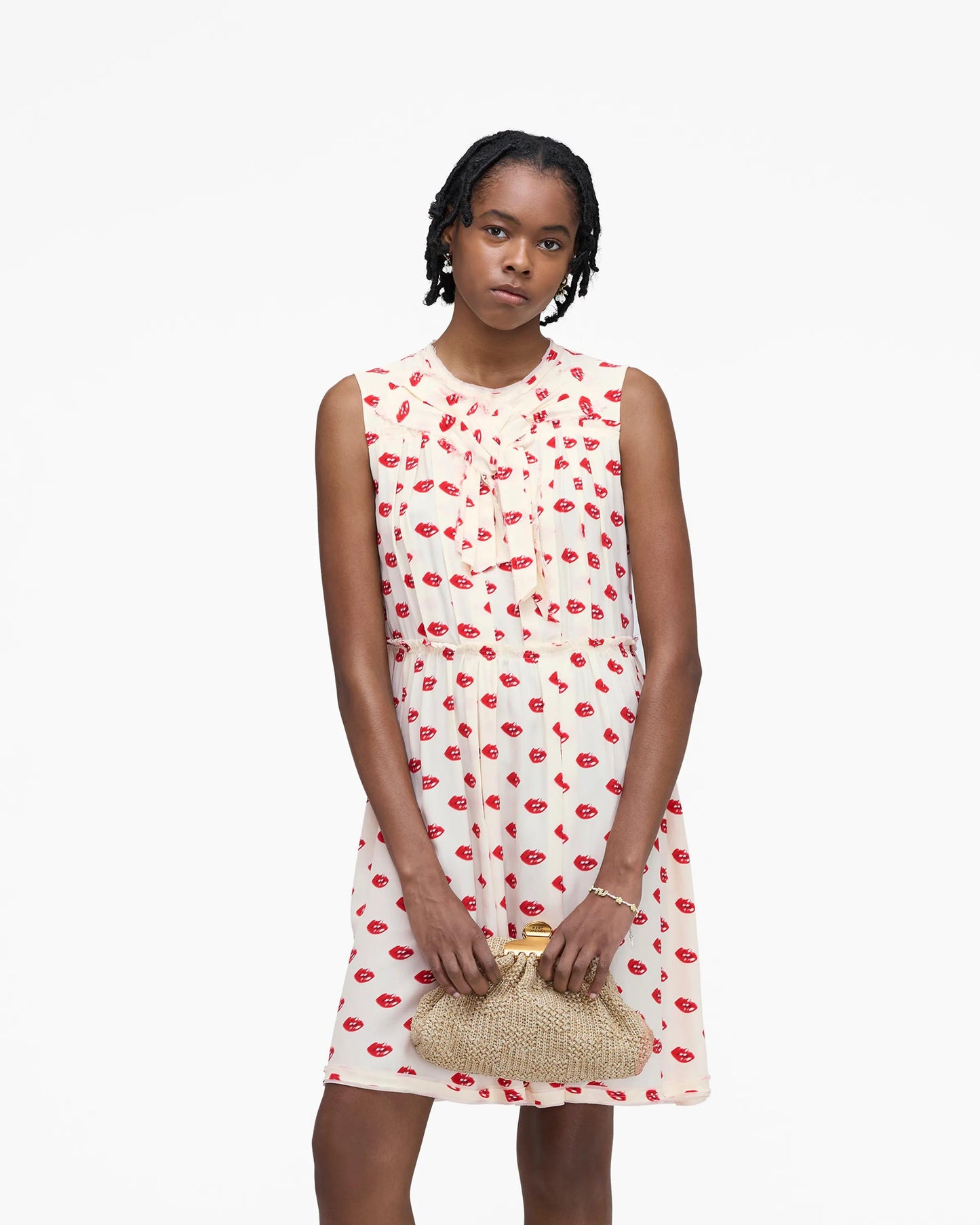 Bolsa Marc Jacobs The Summer Woven Glam Small Clutch, Fibra Trançada, cor Natural, vista lateral | Original Exports