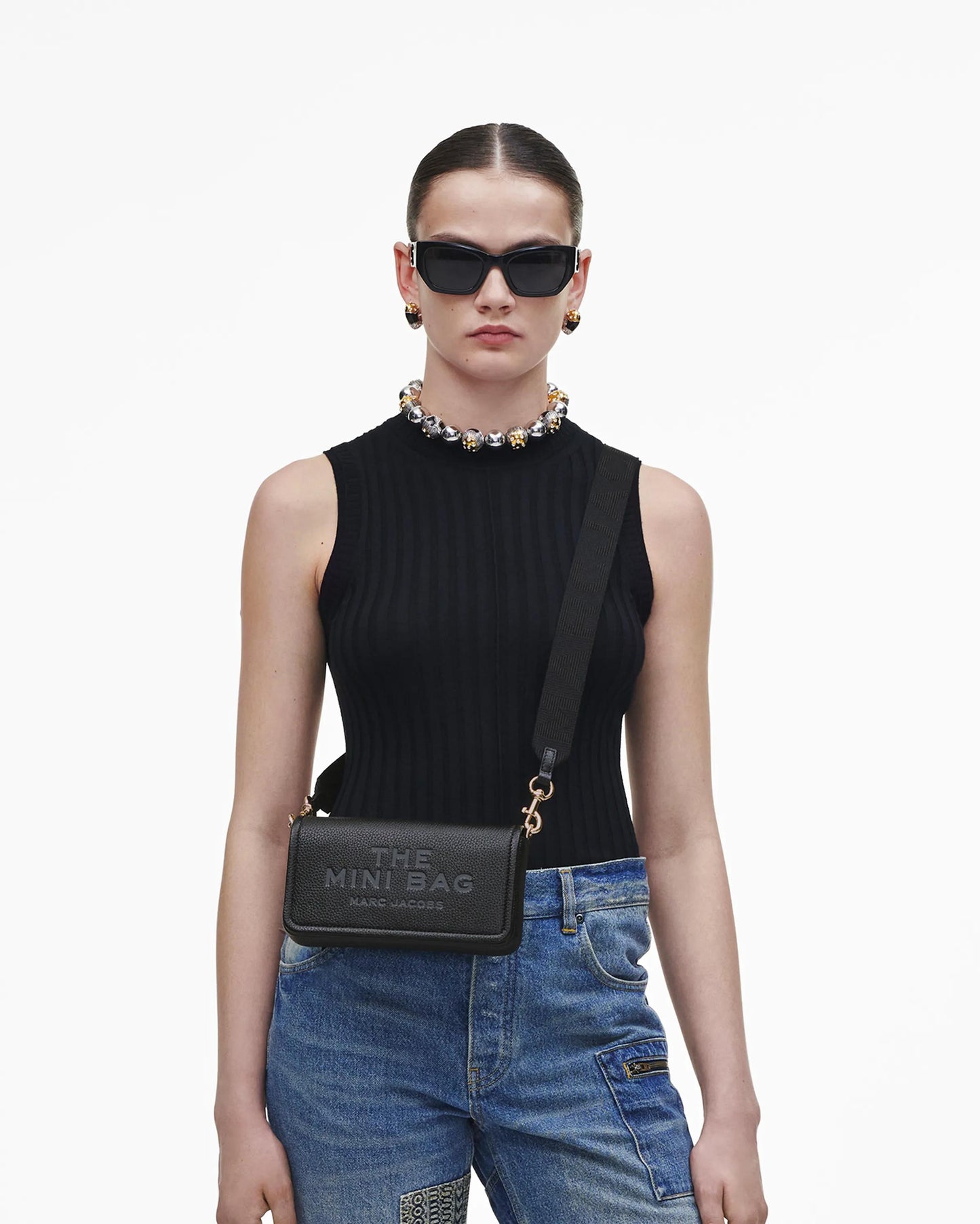 Bolsa Marc Jacobs The Leather Mini Bag, Couro Legítimo, cor Preto, vista lateral | Original Exports