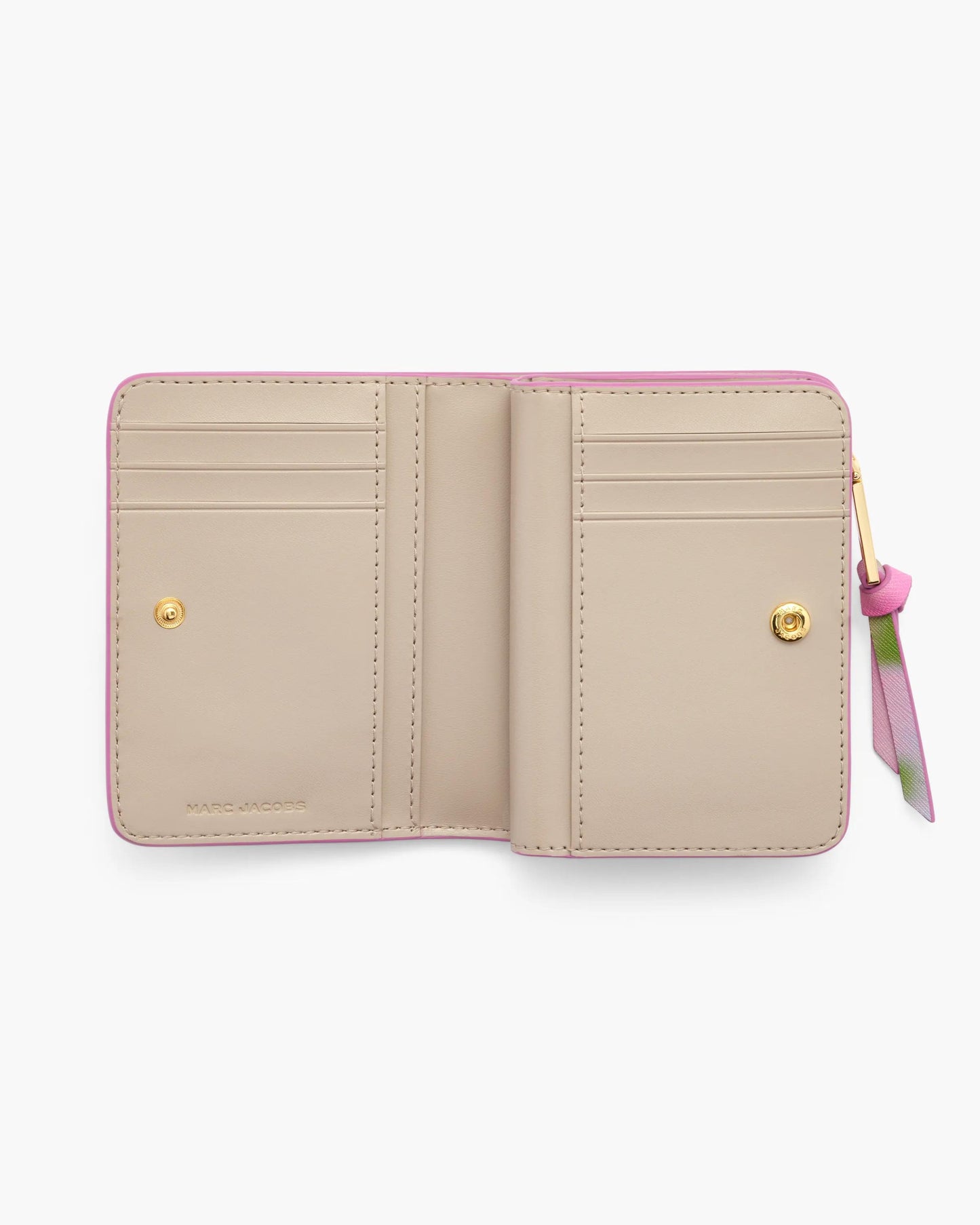 Carteira Marc Jacobs The Blurred Floral Snapshot Mini Compact Wallet, Couro Saffiano Legítimo estampado, cor Rosa Fita Multicolor, vista lateral | Original Exports