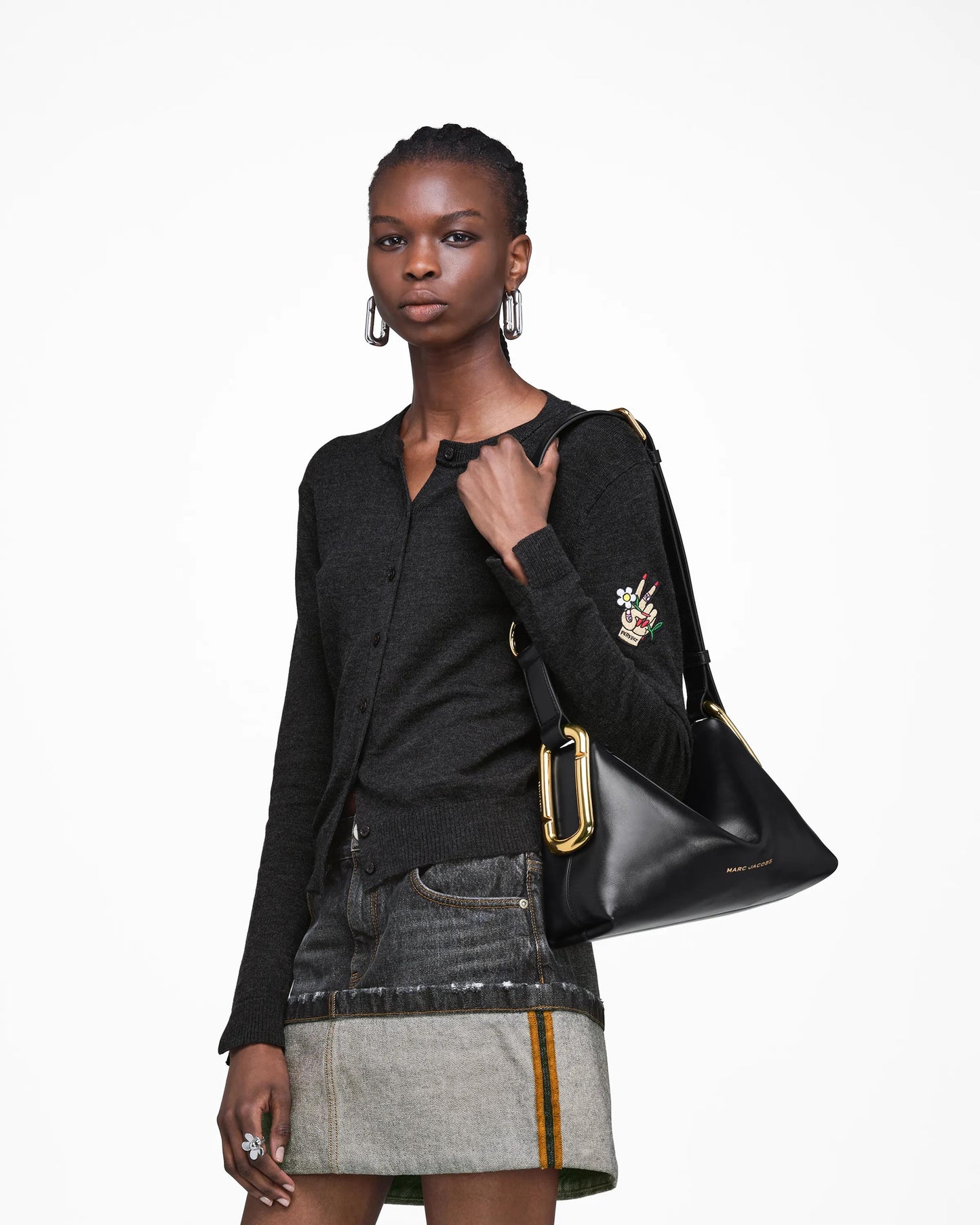Bolsa Marc Jacobs Scene Medium Shoulder Bag, Couro Legítimo Liso, cor Preto, detalhe do material | Original Exports